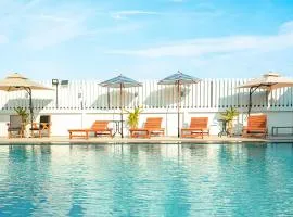 Blue Sky Residence Airport