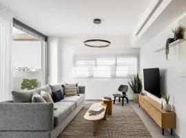 Mate GEORGE - By HOMY