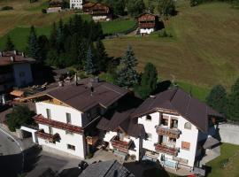 Pensione Valbona, hôtel à Corvara in Badia