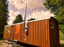 Oriental Tiny House mit Sauna, hotel con tinas de hidromasaje en Wendisch Rietz