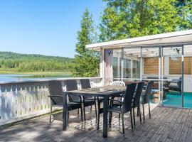 Chalet Uskeboda by Interhome, ξενοδοχείο σε Nora