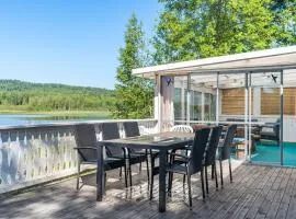Chalet Uskeboda by Interhome
