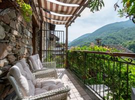 Chalet Il Gianlupo by Interhome, hotel di Bognanco