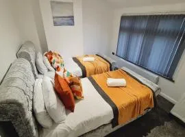 Saint Johns 3-bedroom House-Greater London