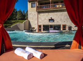 Erdőspuszta Club Hotel Fenyves, hotel v destinaci Debrecín