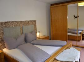 Apartment Apart Hof Achenrainer by Interhome, hotel v destinaci Landeck