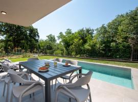 Apartment Villa Querchus by Interhome, hotel in Karigador