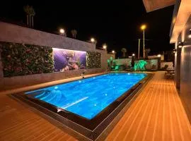 La Miel Suites