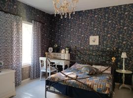VILLA REBECCA, hotel in Naantali