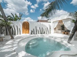 Bohemian Jogja Villas with Private Pool – domek wiejski 