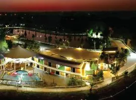 Hi Creek Resort