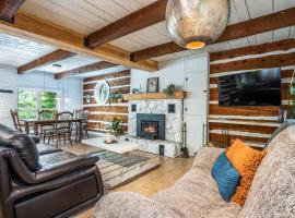 Le Petit Chalet by My Tremblant Location โรงแรมในSaint-Faustin