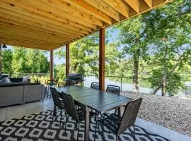 Lakeshore Living