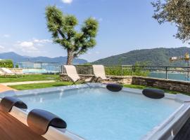 IseoLakeRental - Villa Buen Retiro, holiday home in Sarnico