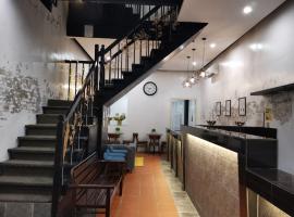 G FORTUNE GUEST HOUSE+, hotel em George Town