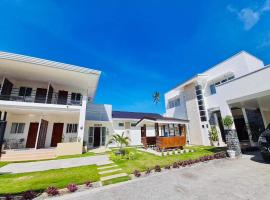 Maykenn Beach, hotel i Bantayan