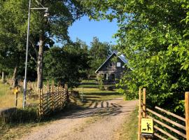 Nice apartment outside Laholm in rural idyll, hotell i Laholm