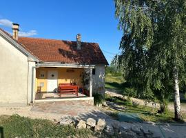 Gazdinstvo Tadić, εξοχική κατοικία σε Νίκσιτς