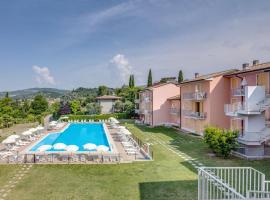 Appartamenti San Carlo, Hotel in Costermano sul Garda