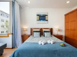 Host Wise - Bright Quiet Flats - Prime Location