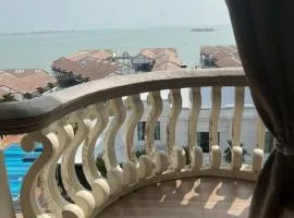 Glory Apartment with sea view delight