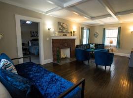 Hidden Gem Secluded Home Steps from Bike Path, hotel in Schenectady