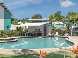 Paradise among the bright and breezy palms 118IP, alquiler vacacional en Noosaville