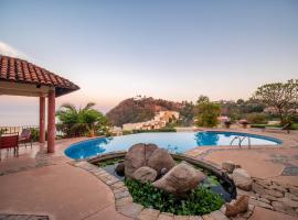 Casa Ceiba Huatulco, hotel v destinaci Tangolunda