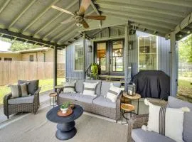 Lakefront Oasis with Patio in Hot Springs, Arkansas!