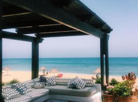 Beachfront House Kabila 1, hotel in Tetouan