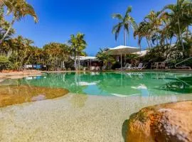 Poolside Retreat at Tropical Resort 126IP