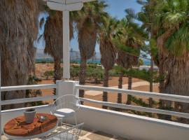 Palm Heaven Boutique Apartments, hotel in Antiparos