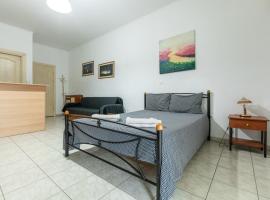Central Cozy Apartment 3, Hotel in Sparta