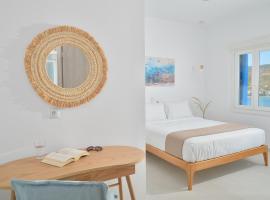 Villa & Studio Hydroussa Sea View, kotedžas mieste Gavrionas