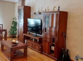 Superacogedor y semicentrico piso
