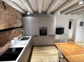 Antico Rudere Luxury Apartment, luksushotelli kohteessa Chioggia