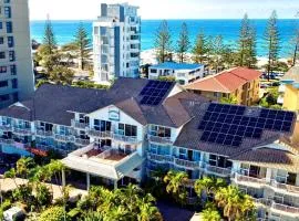 Charming Burleigh Studio