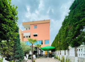 Bajovah Apartments & Restaurant, hotel v destinaci Tirana