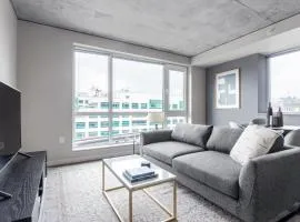 Belltown 1BR w Gym Rooftop nr Space Needle SEA-10