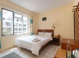 Hotel Sherwi Hyul