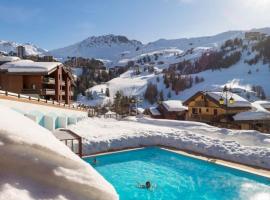 Charmant logement avec Balnéo - La Plagne 1800, Hotel in Plagne 1800