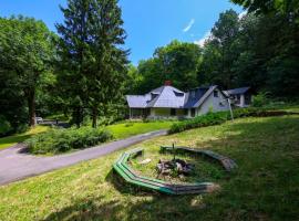 Wenckheim Vadászház, B&B in Nagyoroszi