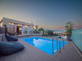 Daedalus Luxury Home - Seaview & Heated Pool, ξενοδοχείο στο Κοντόκαλι