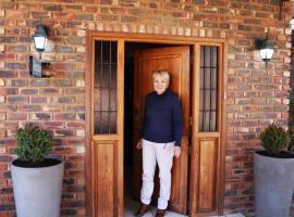 Hoopstad Guesthouse, hotel con hidromasaje en Hoopstad