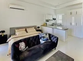 Hawana Lagoon View Studio