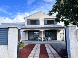 Arbre à pain, δωμάτιο σε οικογενειακή κατοικία σε Bras-Panon