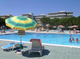 Luxury residence with all you need - Beahost, hotel in Bibione