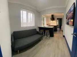 3 Room Apartment - Twins-double