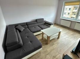 Cozy apartment in Kraslava – obiekty na wynajem sezonowy w mieście Krasław