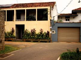 Villa Inavni, casa de hóspedes em Talawatugoda